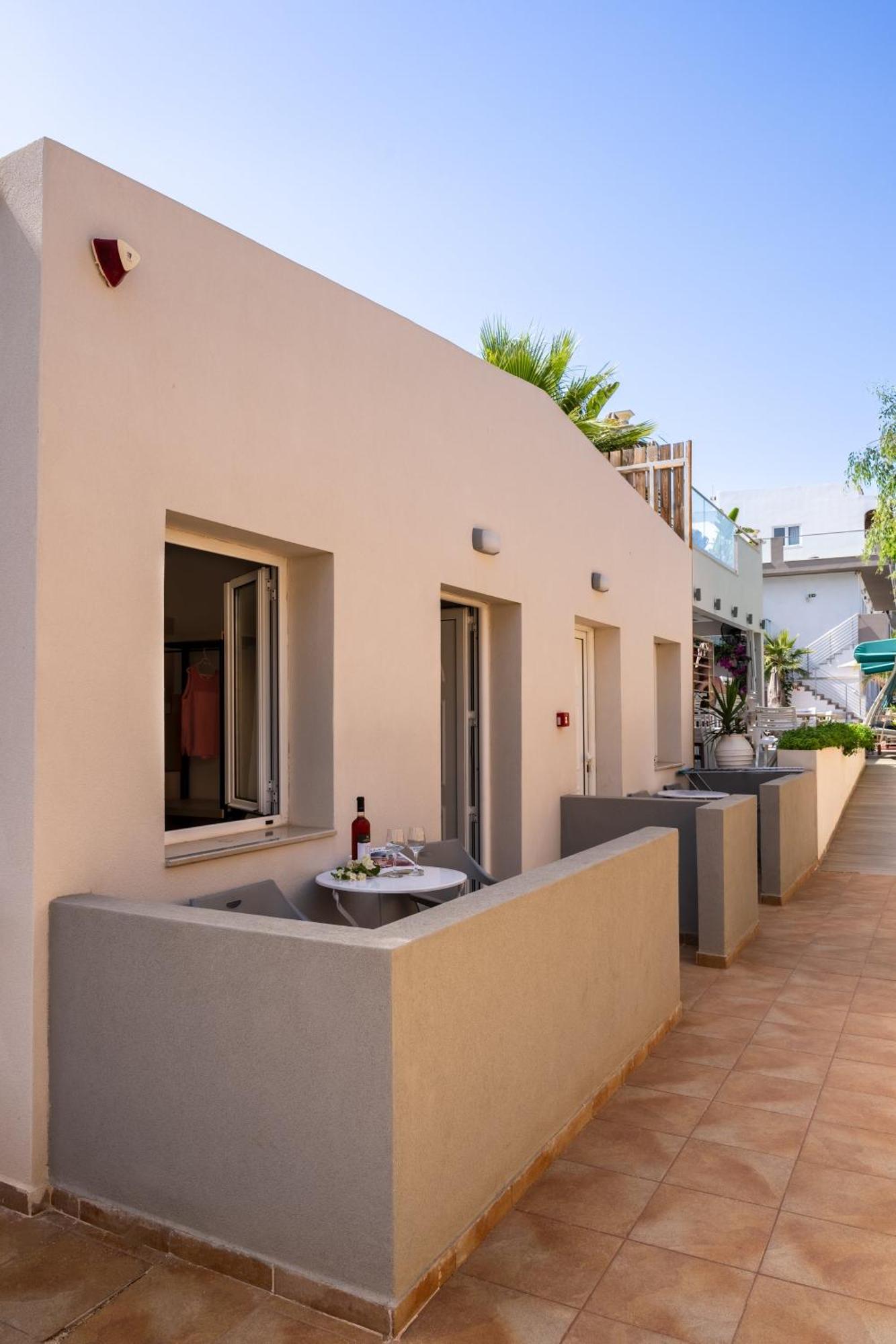 Kastro Beach Apartments Malia Exterior foto